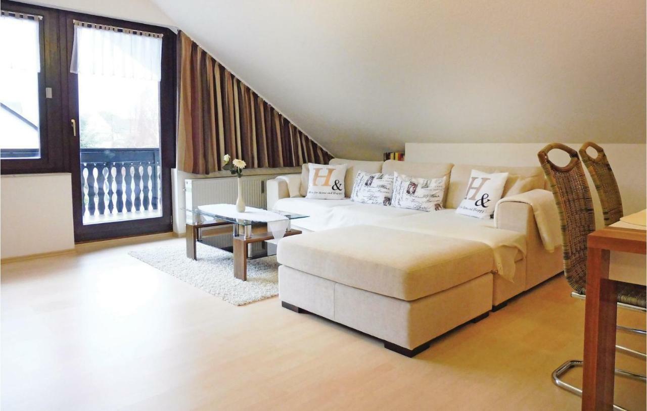 2 Bedroom Nice Apartment In Bad Pyrmont Exterior foto